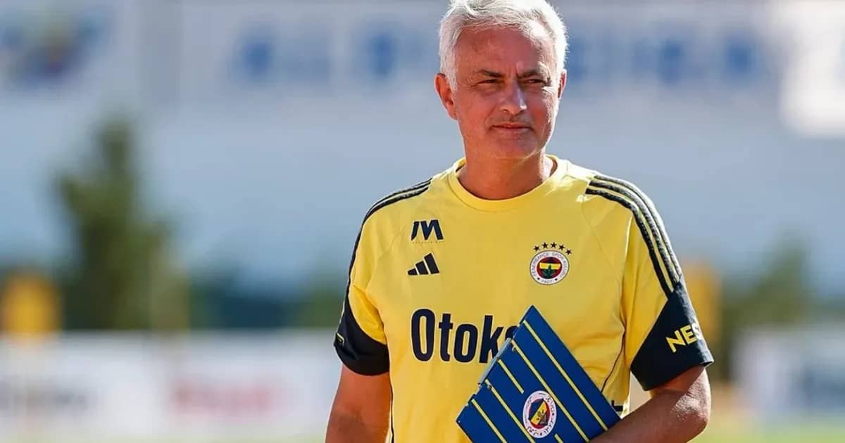 Mourinho perto de assumir comando do Benfica