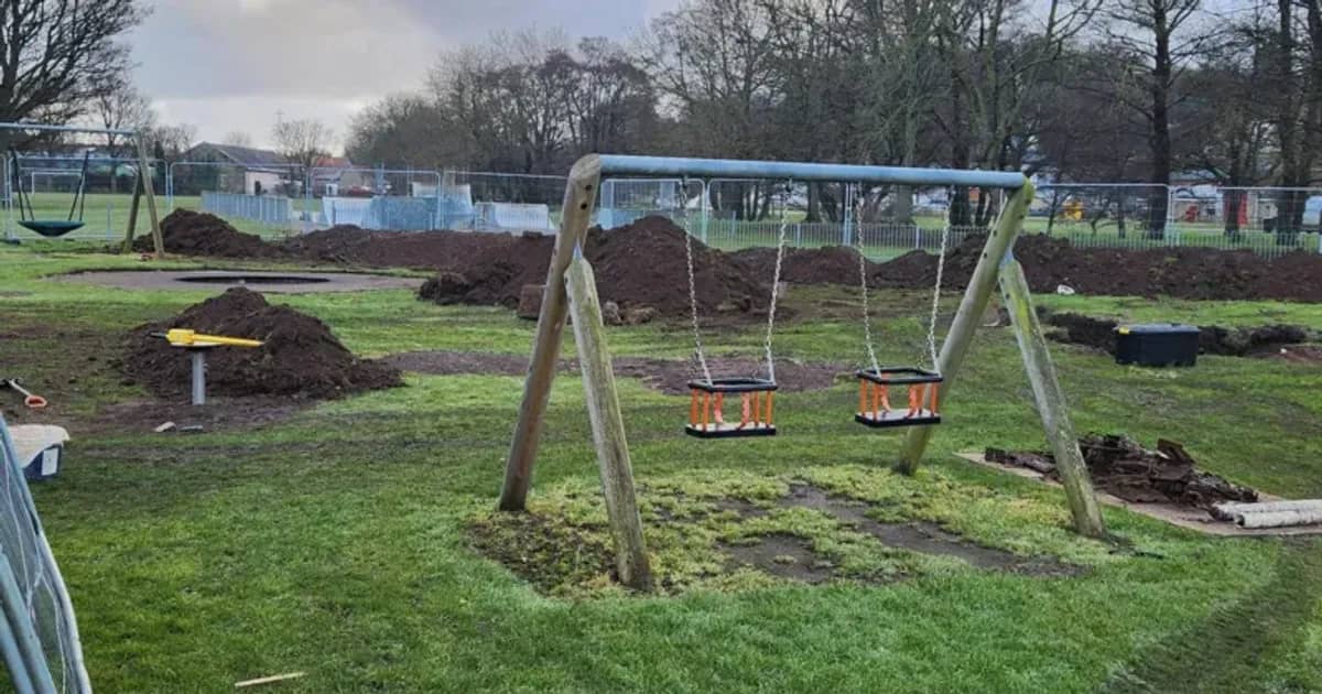 Encontradas quase 200 bombas por baixo de parque infantil na Inglaterra