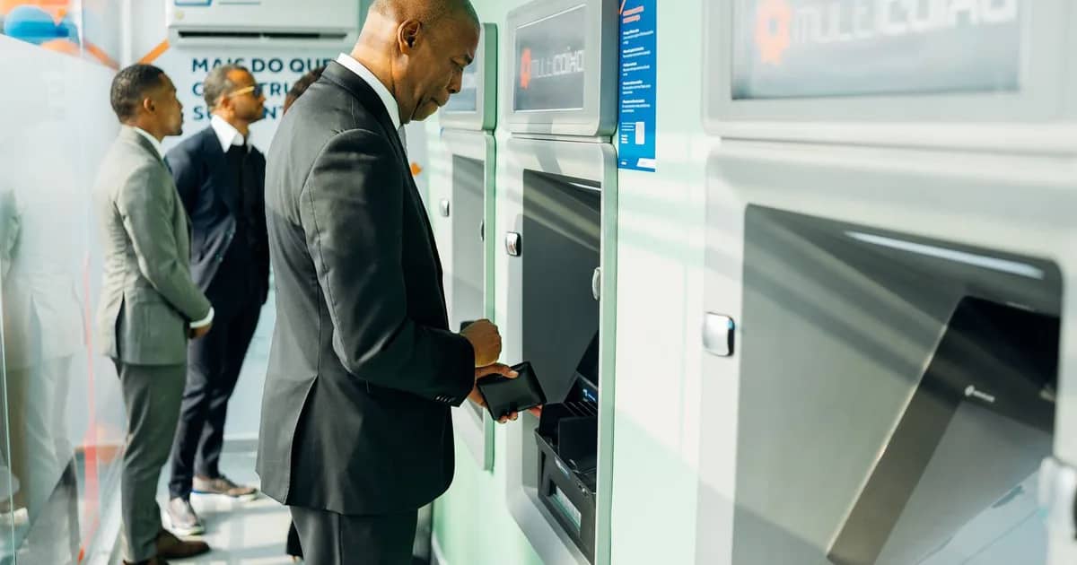Inaugurado ATM Center no Nova Vida