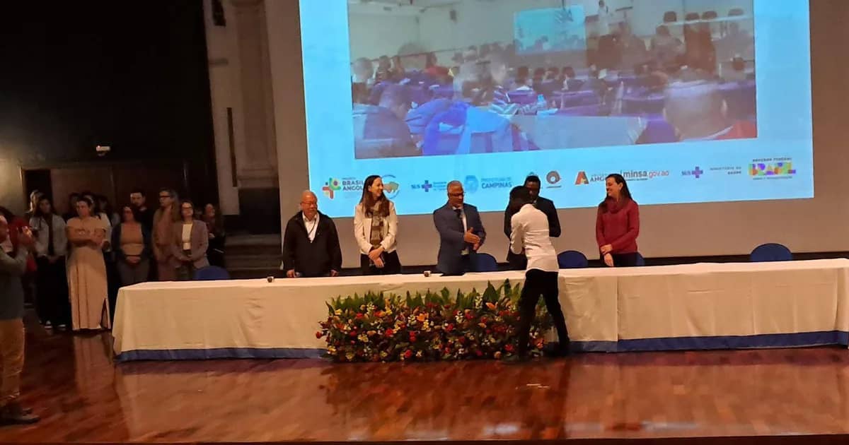 Profissionais angolanos de saúde terminam estágio na Universidade Estadual de Campinas