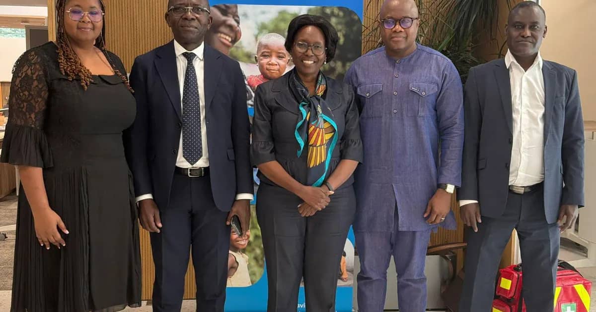 Presença de Angola na reunião da Gavi reforça compromisso com imunização