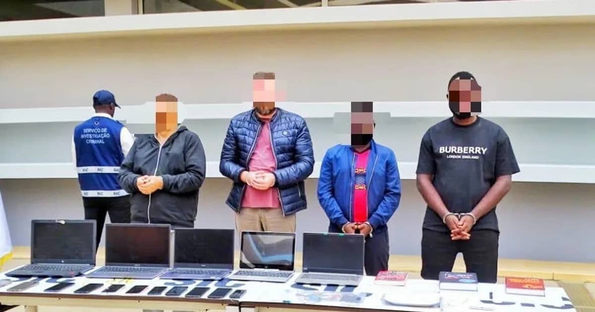 Prisões preventivas de russos por desinformação