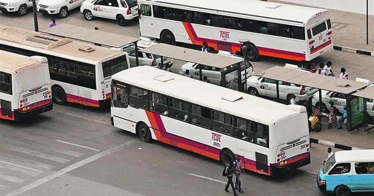 Tarifas de Táxi e Autocarro Sobem em Angola