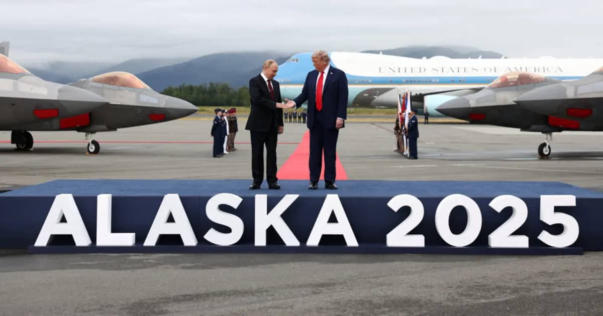 Rússia/Ucrânia: Somadas as expectativas e os riscos, o encontro de Trump e Putin foi "positivo", mas quanto à guerra, o sangue vai continuar a correr
