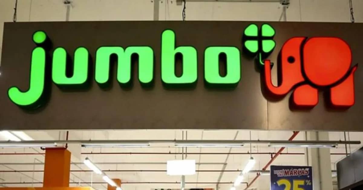Jumbo fecha para reestruturação em Angola