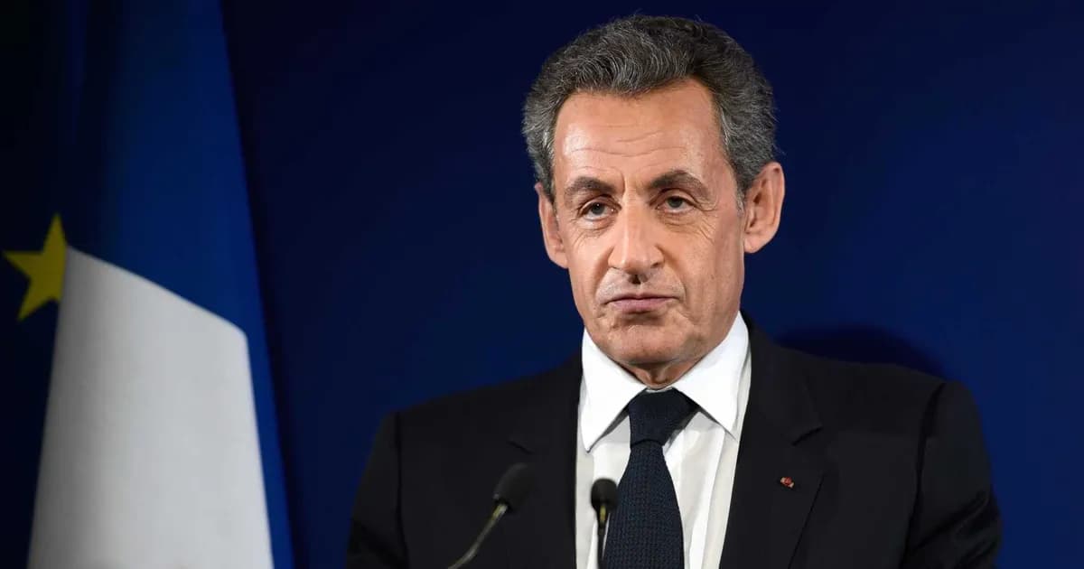 Sarkozy condenado por conspiração e financiamento