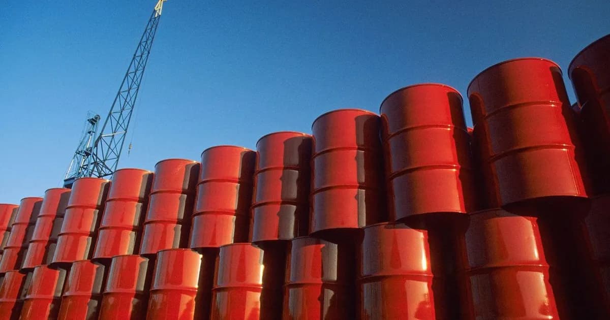 Trump apela empresas a manterem preço do petróleo baixo