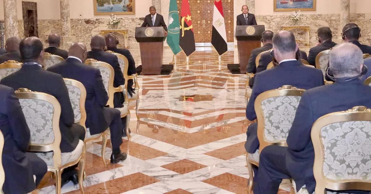 Lourenço busca investimento egípcio para Angola