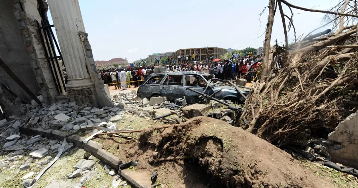 Inundações na Nigéria causam mais de 100 mortes