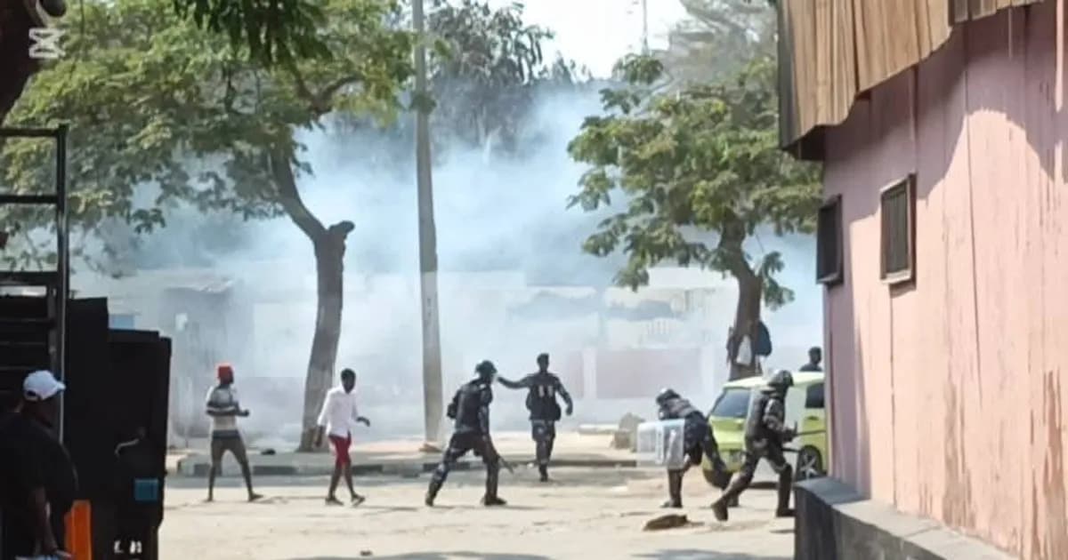 Protestos por combustível sofrem repressão
