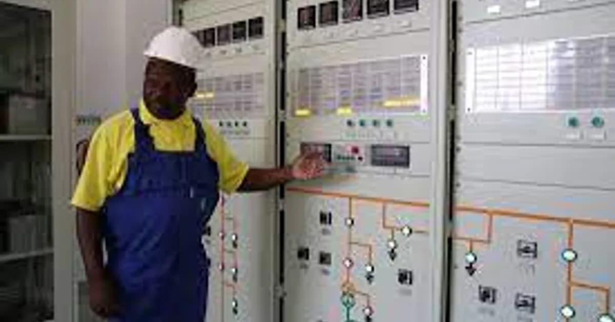 Angola e China reforçam energia e água