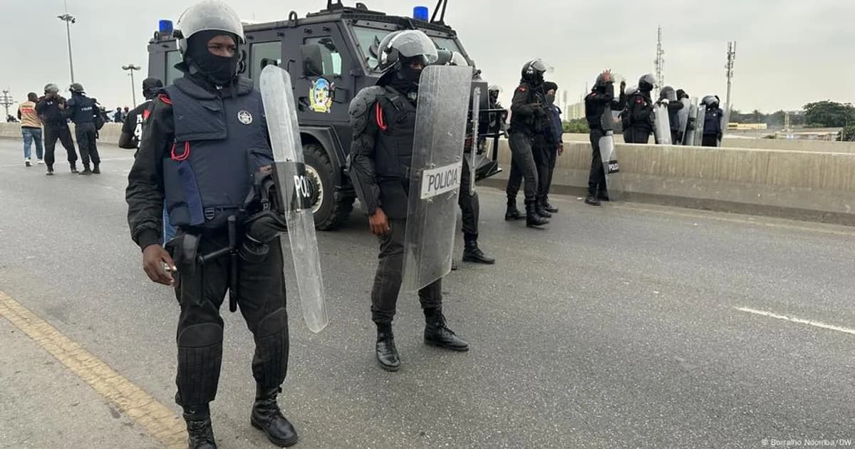 Ativistas em Luanda Reagem à Intimidação Policial