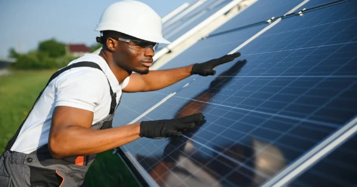 Dar Luz A 300 Milhões De Africanos Até 2030