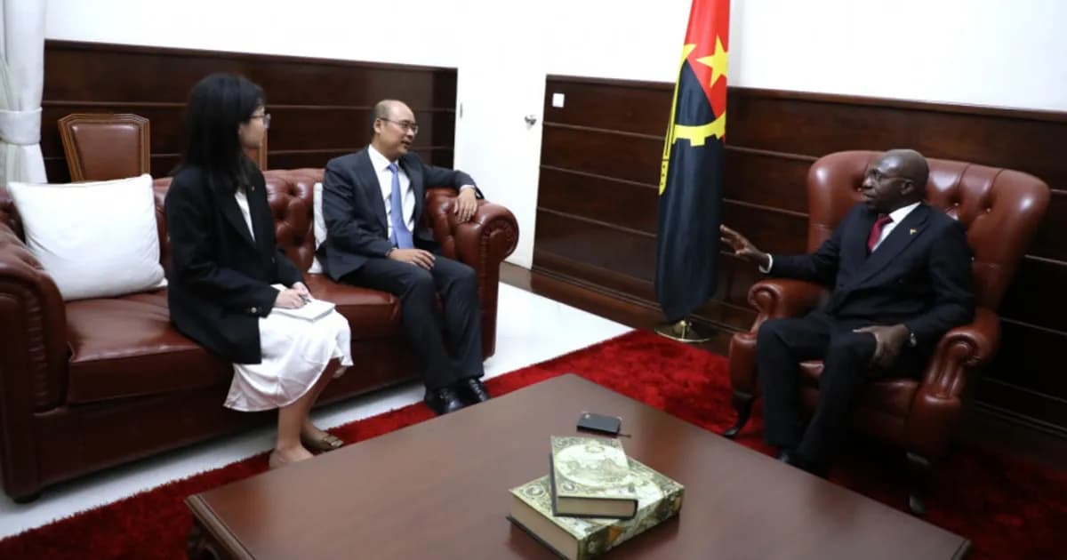 Angola e China fortalecem laços comerciais