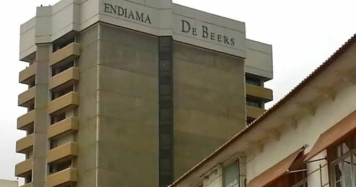 Angola busca participação minoritária na De Beers
