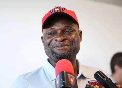 Técnicos angolanos em maioria na Liga Unitel Girabola