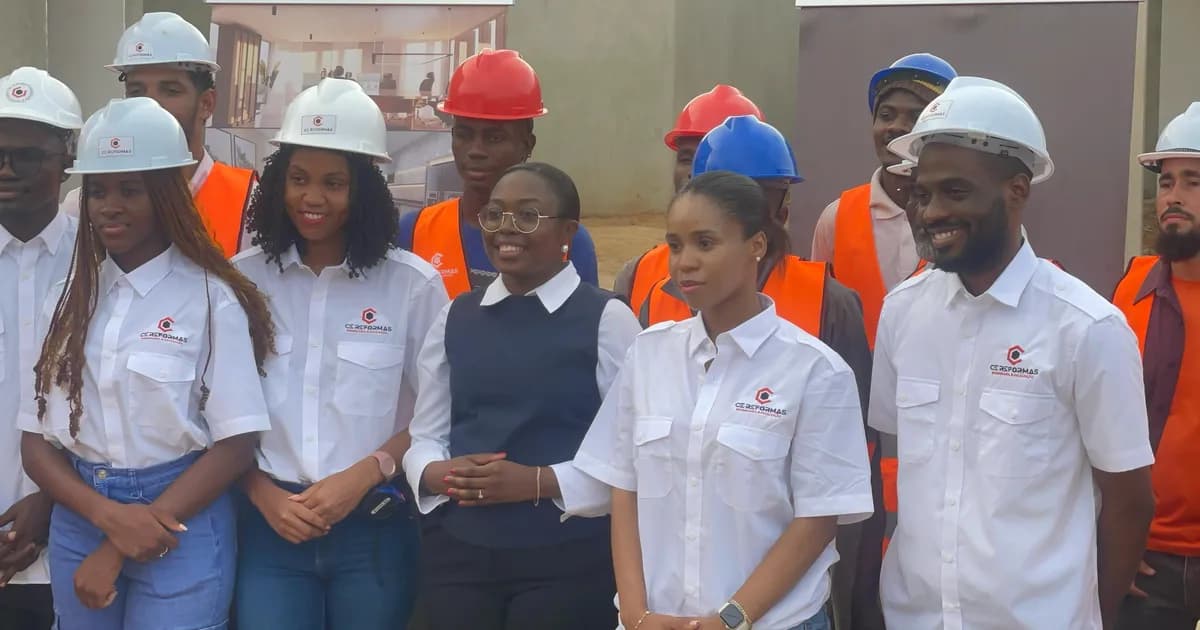 Danila Bragança enaltece projecto de construção civil que emprega 70 jovens angolanos