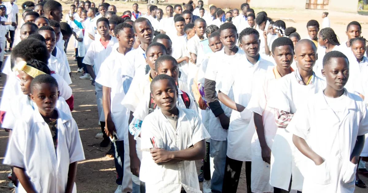 Início dos Exames Nacionais em Angola