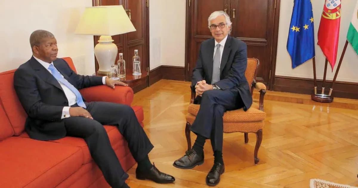 João Lourenço e Aguiar Branco reúnem-se na Assembleia da República Portuguesa
