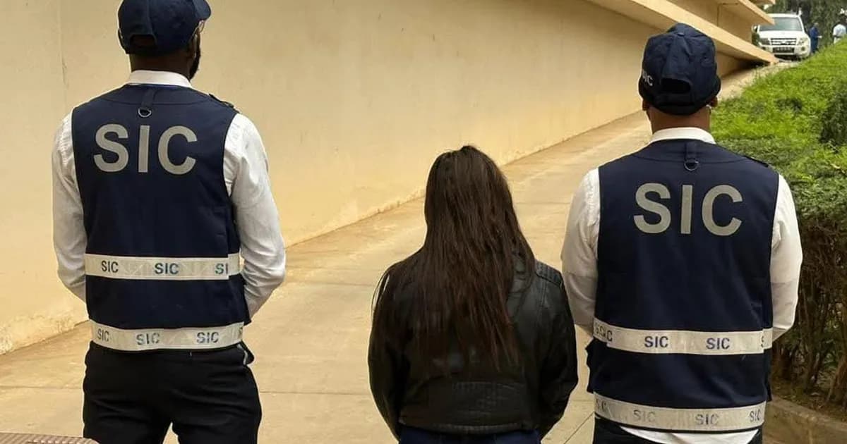 Brasileiras detidas com mais de 60 cápsulas