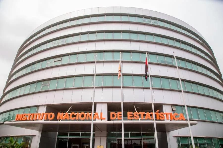 Obras Públicas valem 72,2% nas construções