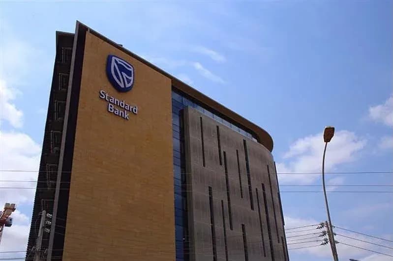 Standard Bank eleva participação em Angola para 75% até final de 2026
