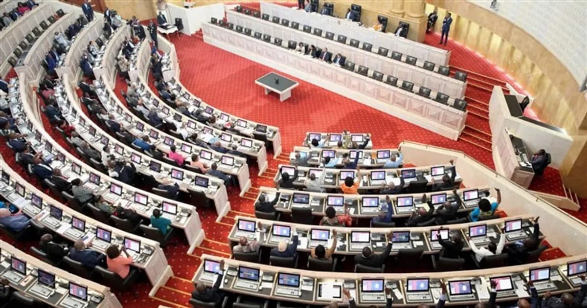 Tomada de posse dos membros da CNE e votação final da proposta sobre o Regime Geral dos Fundos Públicos dominam hoje plenária da AN