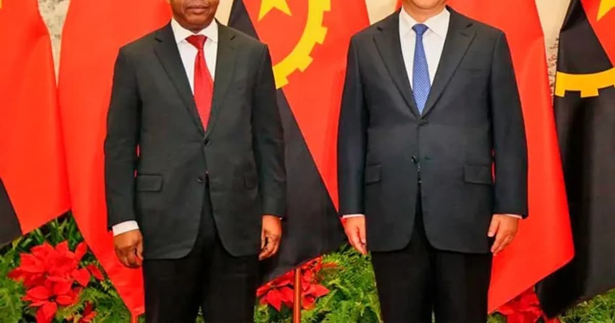 Lourenço convida Xi Jinping aos 50 anos de Angola