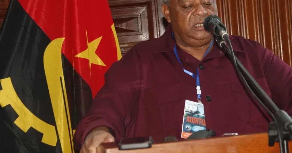João Lourenço distingue 697 figuras nacionais