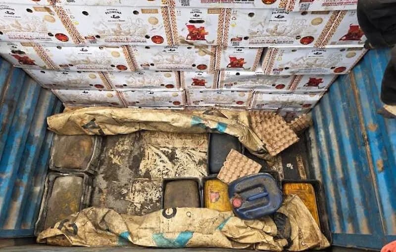 Apreendidos no Luvo camiões com 575 litros de combustível para RDC