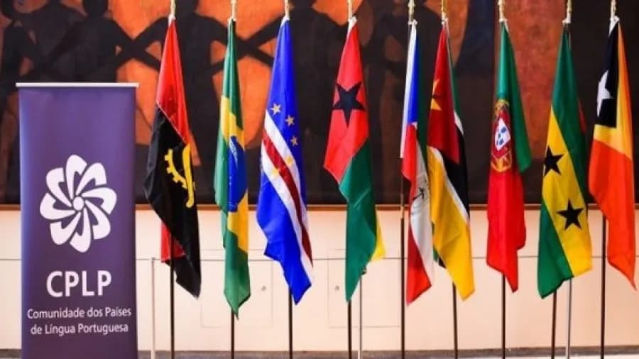 Personalidades angolanas homenageadas pela CPLP