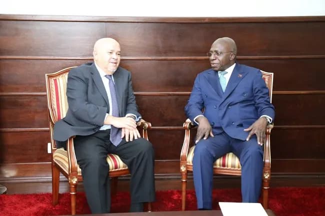 Angola e Cabo Verde analisam estado da cooperação bilateral
