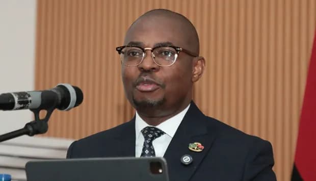 Bembe defende novas estratégias de defesa contra guerras modernas