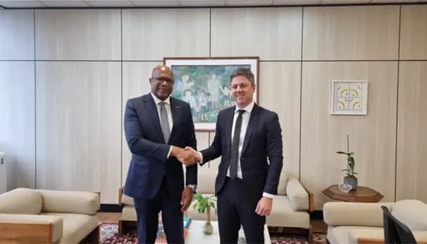Angola e Brasil reforçam cooperação no domínio do ensino superior