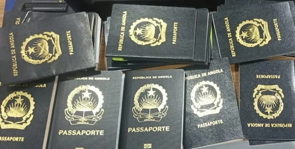 SIC desmonta rede de passaportes falsos