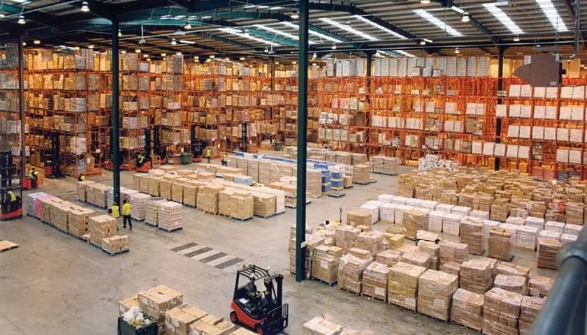Entreposto Aduaneiro de Angola passa a sociedade anónima com Estado a ceder 15% do capital social à recém criada ZEE, SA