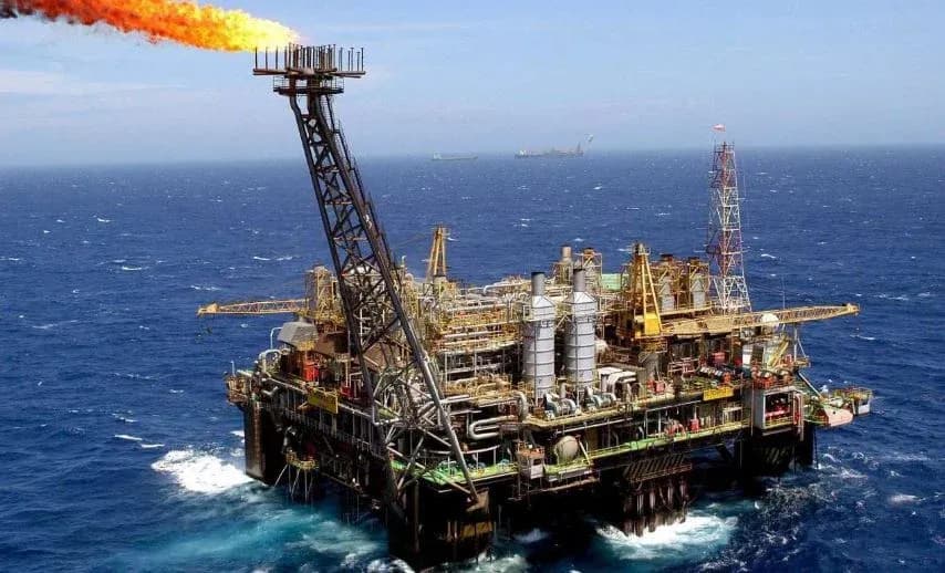 Angola arrecada mais de 8 mil milhões de dólares em receitas petrolíferas no II trimestre de 2026