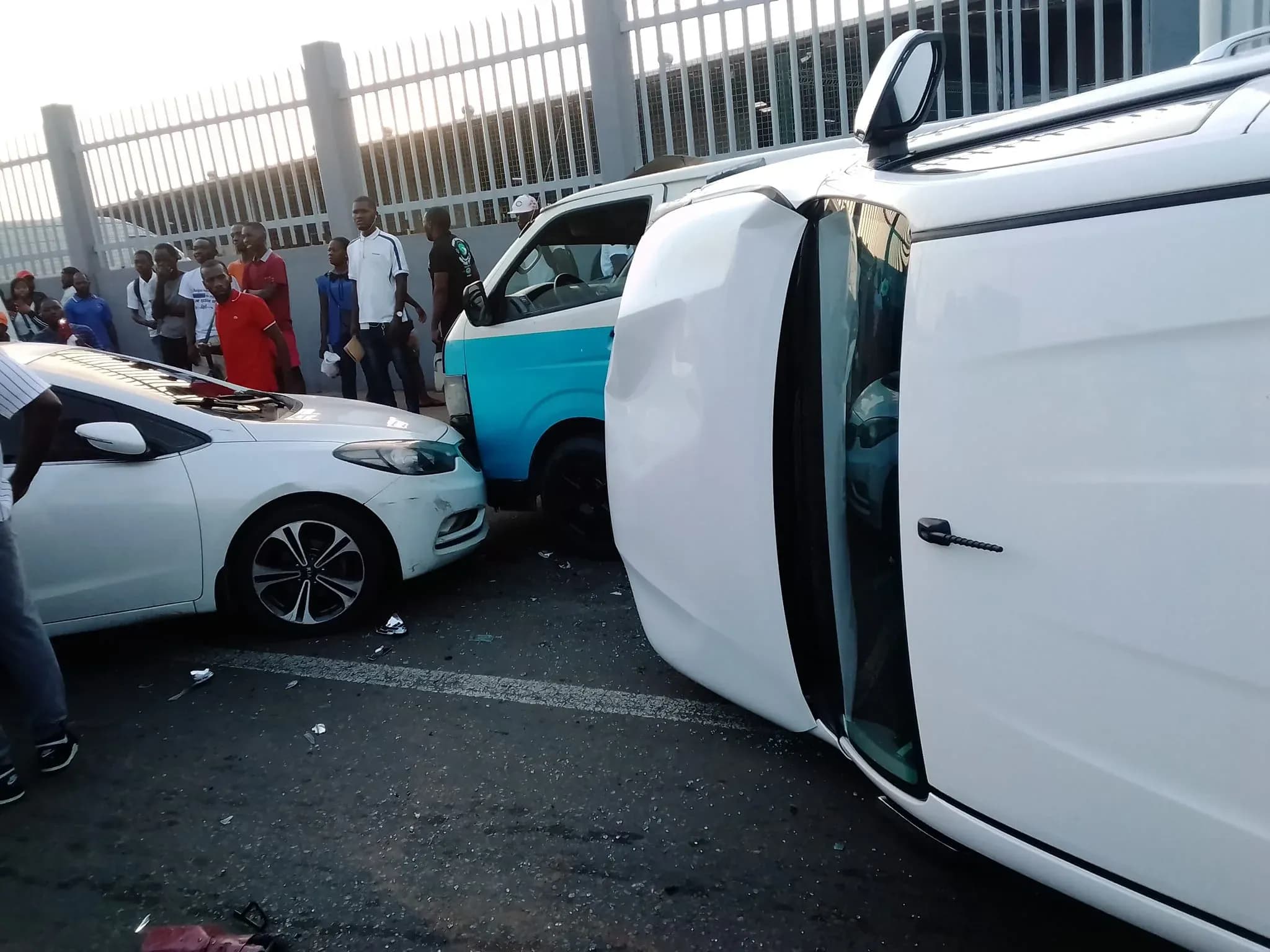 Acidentes de viação fazem cinco mortos e 14 feridos durante o fim-de-semana