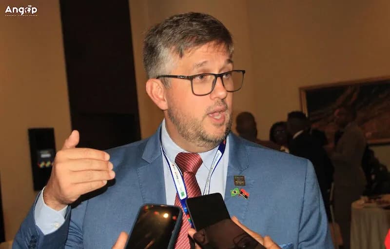 Banco do Brasil quer retomar financiamento de projectos em Angola