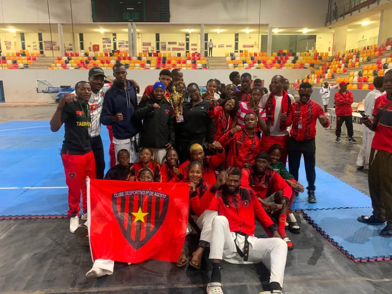 1.º de Agosto conquista Tetracampeonato Nacional de Taekwondo