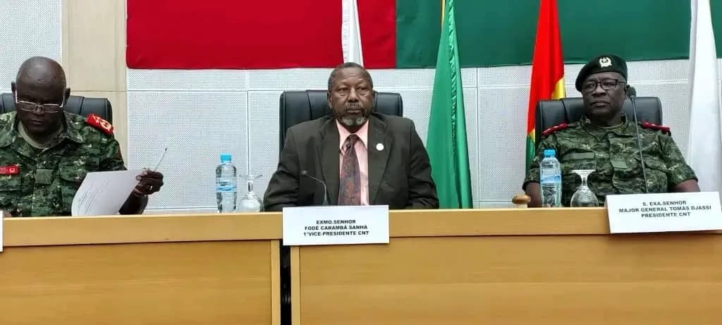 CNT rejeita regresso da Guiné-Bissau à CPLP
