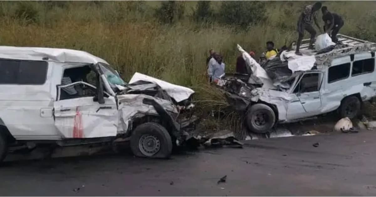 Tragédia na EN-105 deixa três mortos e 14 feridos