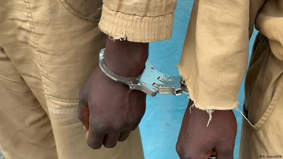 Presos políticos esquecidos em Angola