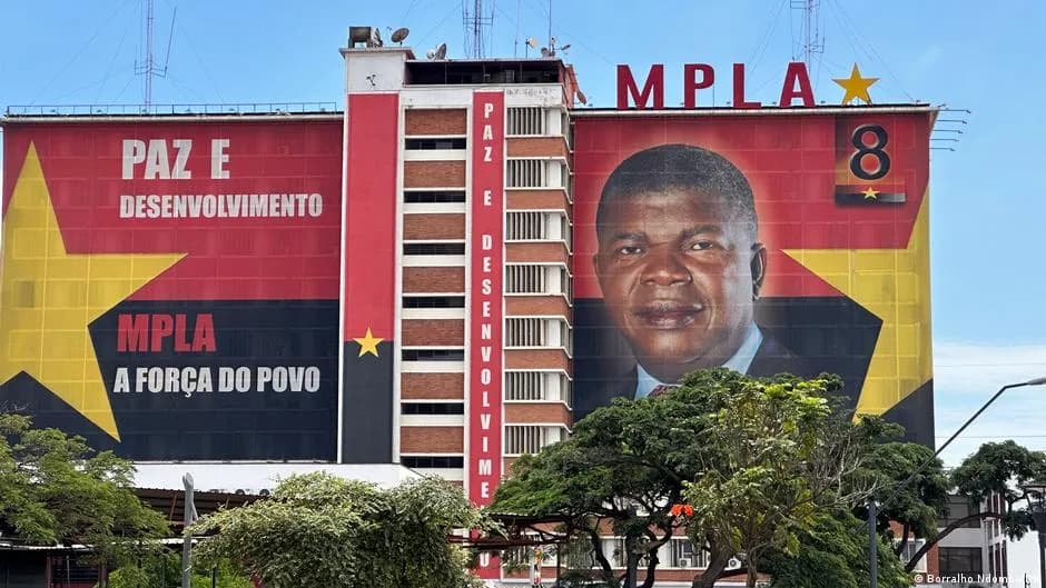 Batalha pela liderança do MPLA