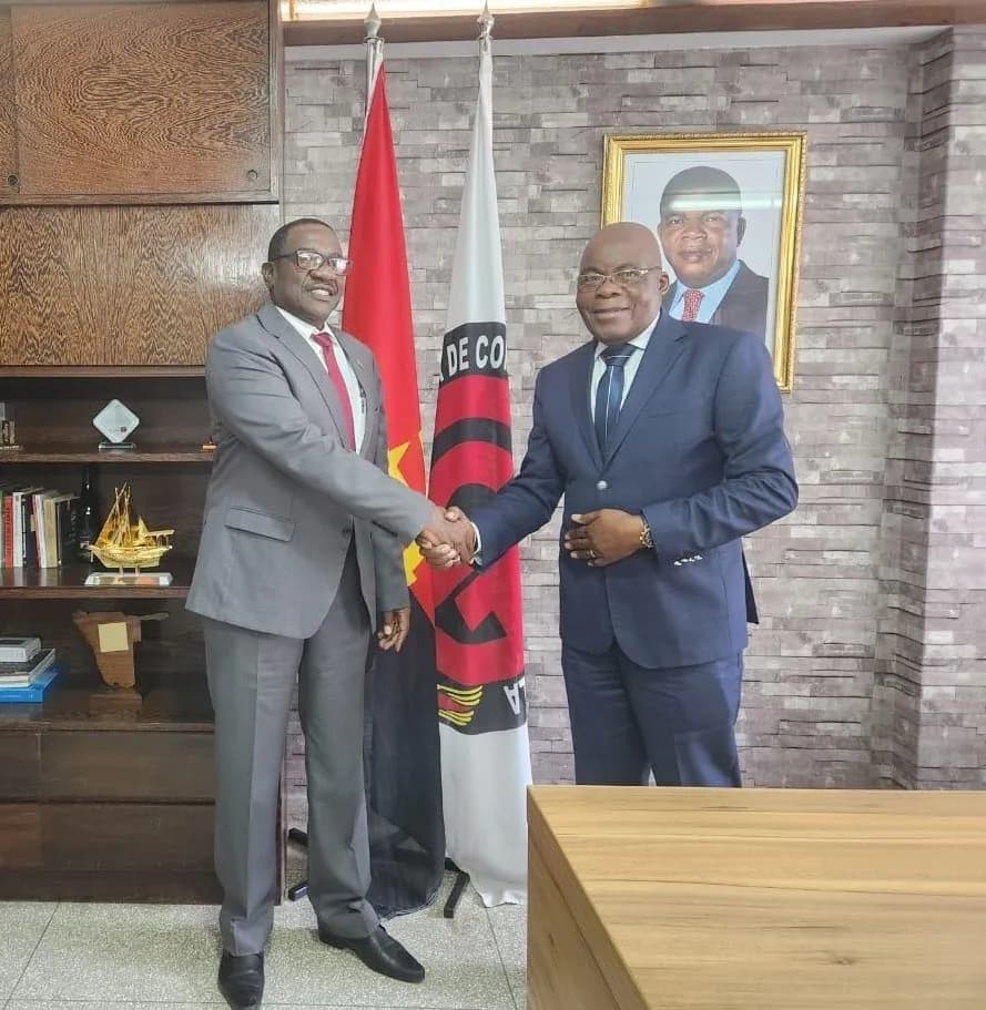 Angola e Zimbabwe projectam Conselho de Negócios para impulsionar comércio