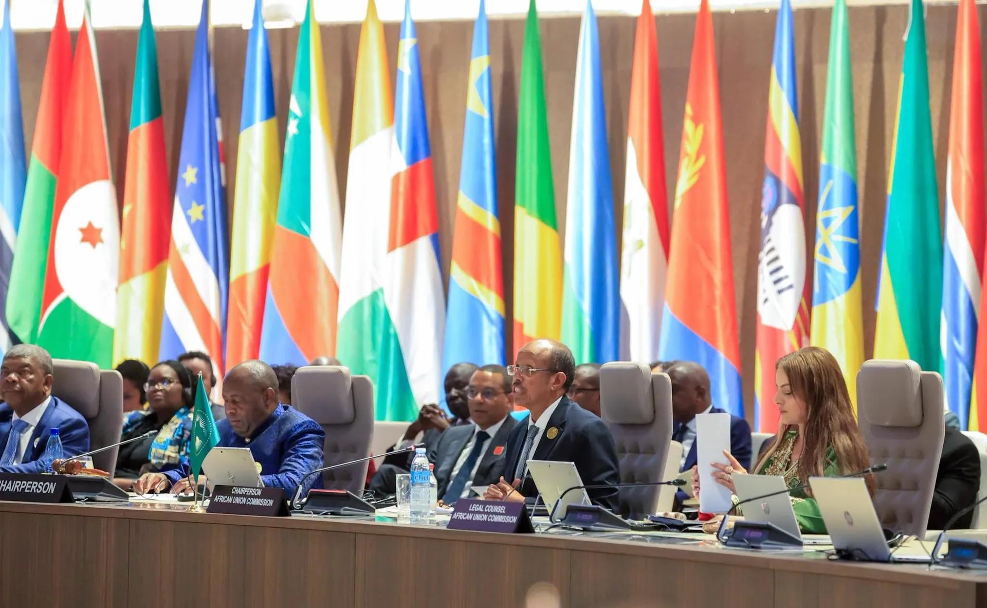 “A prevenção deve se tornar nossa prioridade. Precisamos de um sistema continental de alerta precoce mais robustoˮ – Mahmoud Ali Youssouf