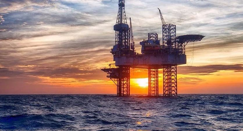 Queda estrutural das receitas petrolíferas em Angola