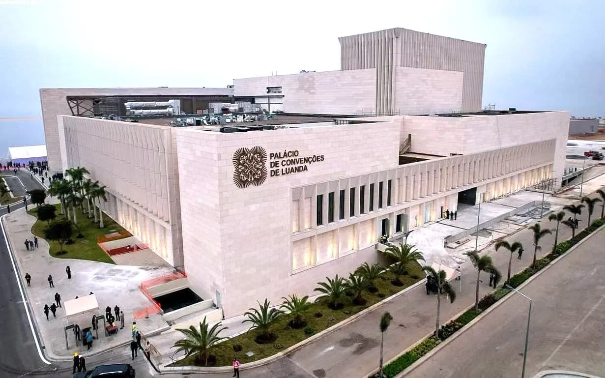 Governo angolano gasta 290,8 mil milhões kz na construção do Palácio de Convenções de Luanda