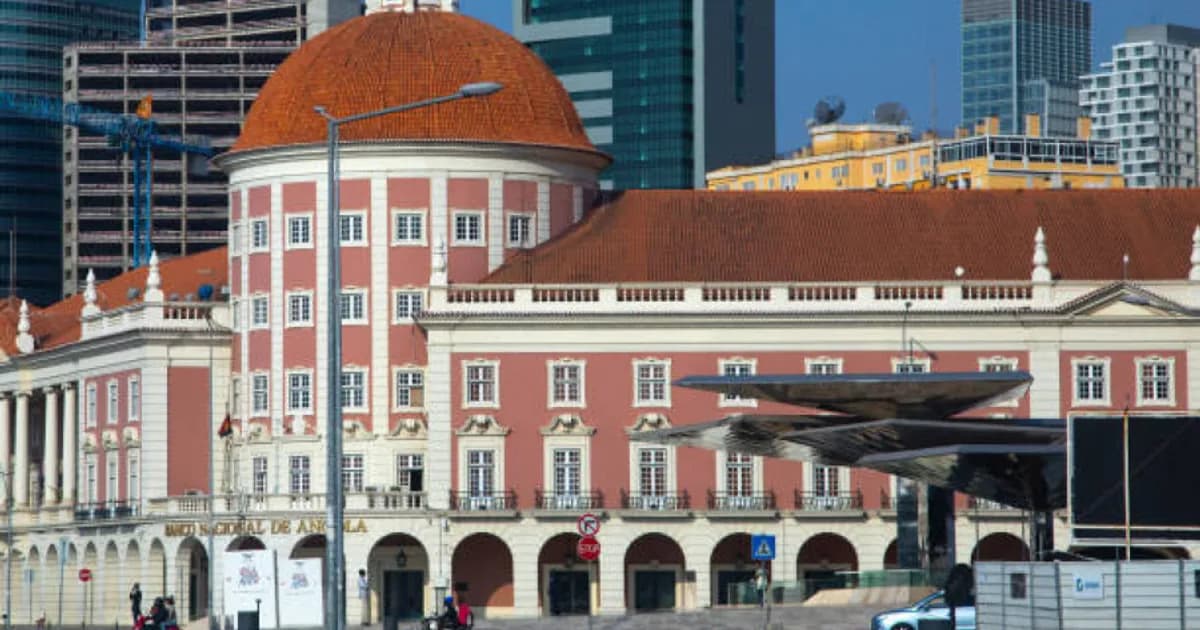 Banco Nacional de Angola corta taxa de juro para 17,5%