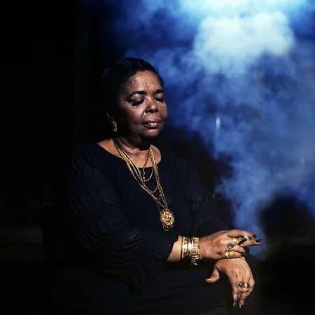 Álbum com inéditos de Cesária Évora editado em Outubro
